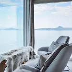 Lovely In Skånevik