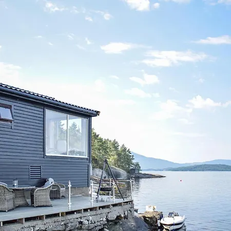 Lovely In Tatil Evi Skånevik